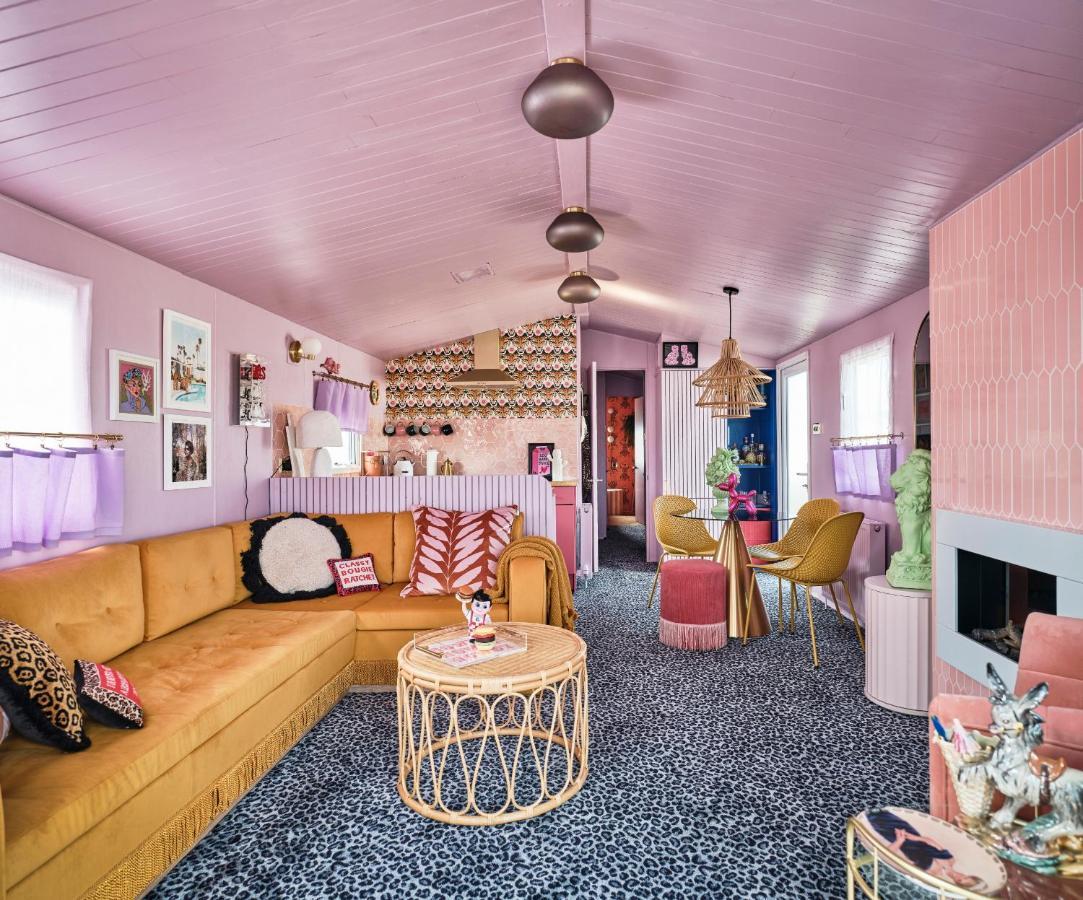 Fun Barbie Inspired, 6 Berth Caravan - Camber Sands Holiday Park, Near The Beach Eksteriør bilde